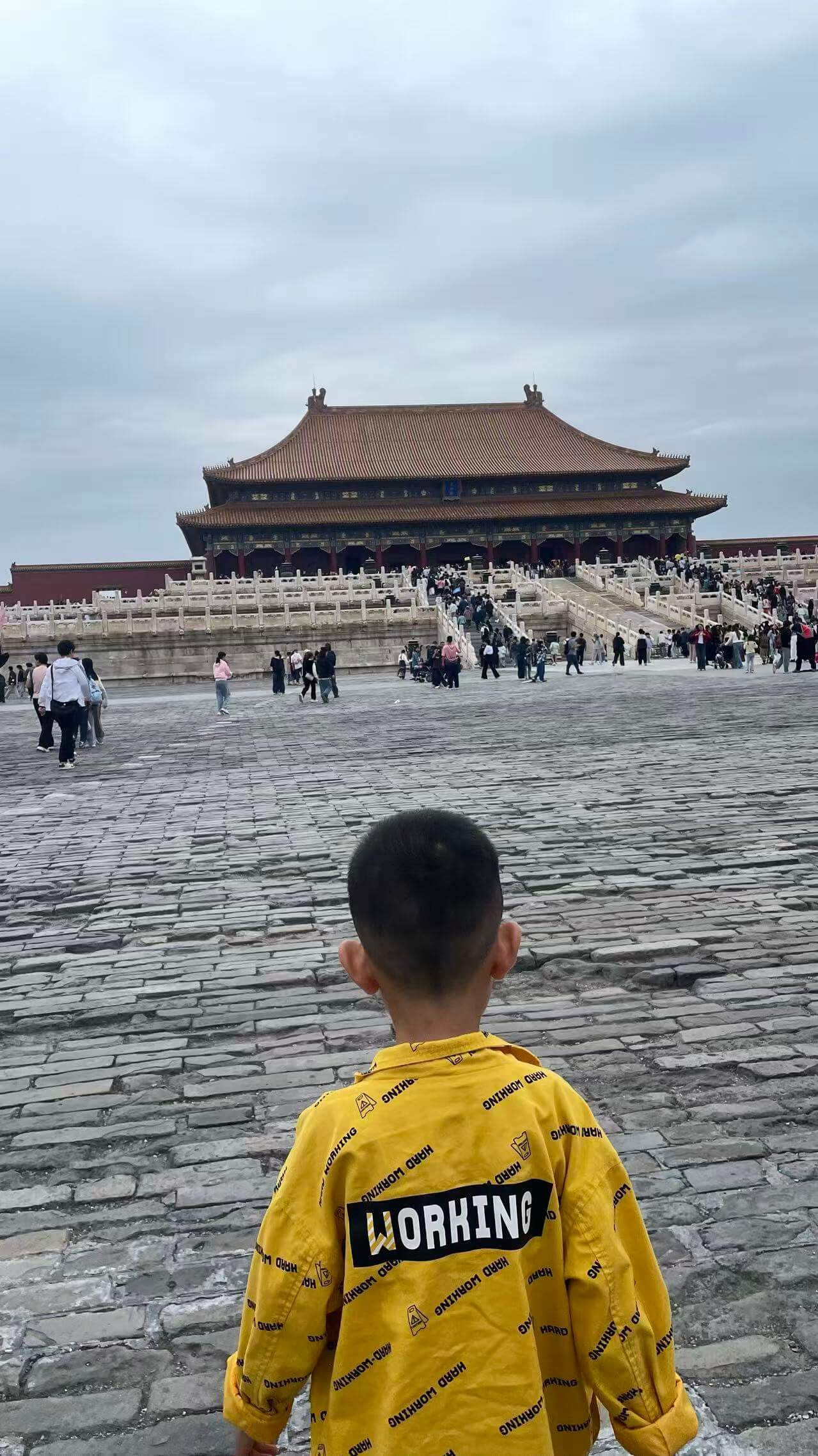 带孩子游故宫完成~